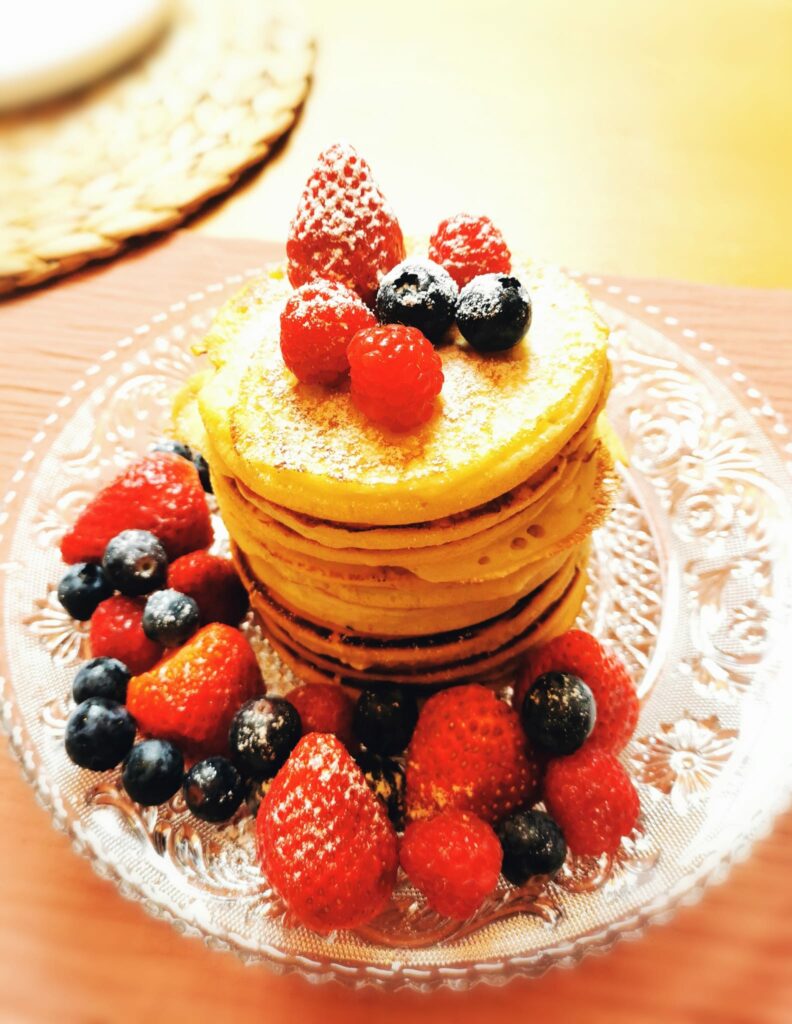 délicieux pancakes au menu du petit déjeuner de la maison d'hôtes le chant du coquelicot à Baziège